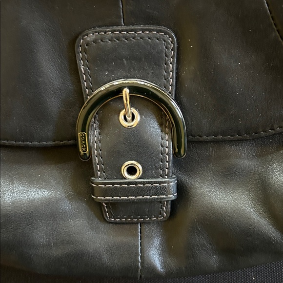 Coach black crossbody purse great condition - Picture 2 of 6